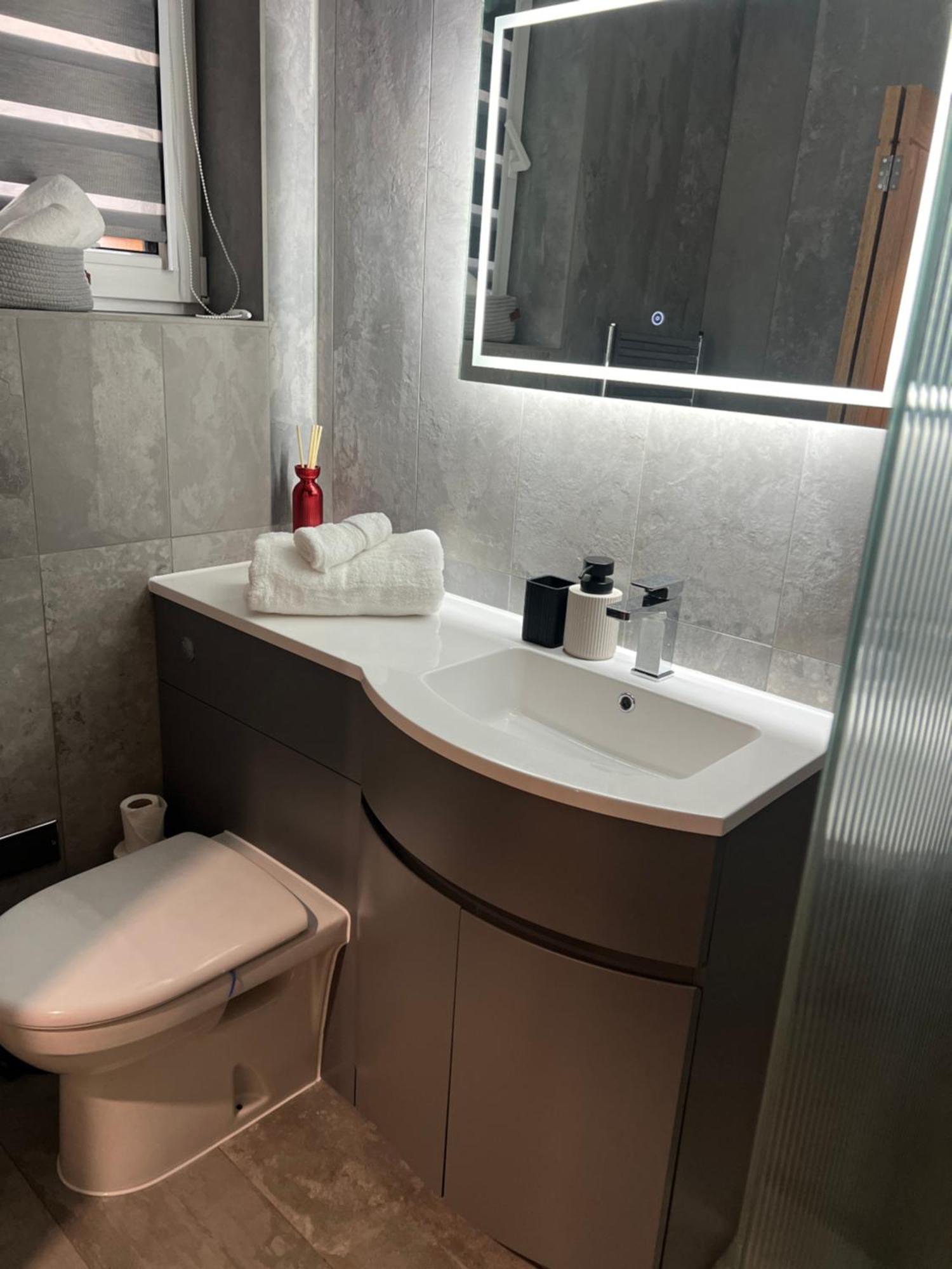 New Built Cosy Apartment Within Walking Distance Of Churchill Hospital Oxford Exteriör bild